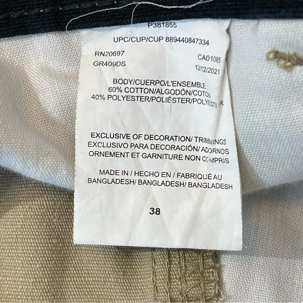 DICKIES MENS CARGO SHORTS, SIZE 38, VERY GOOD PREOWNED CONDITION